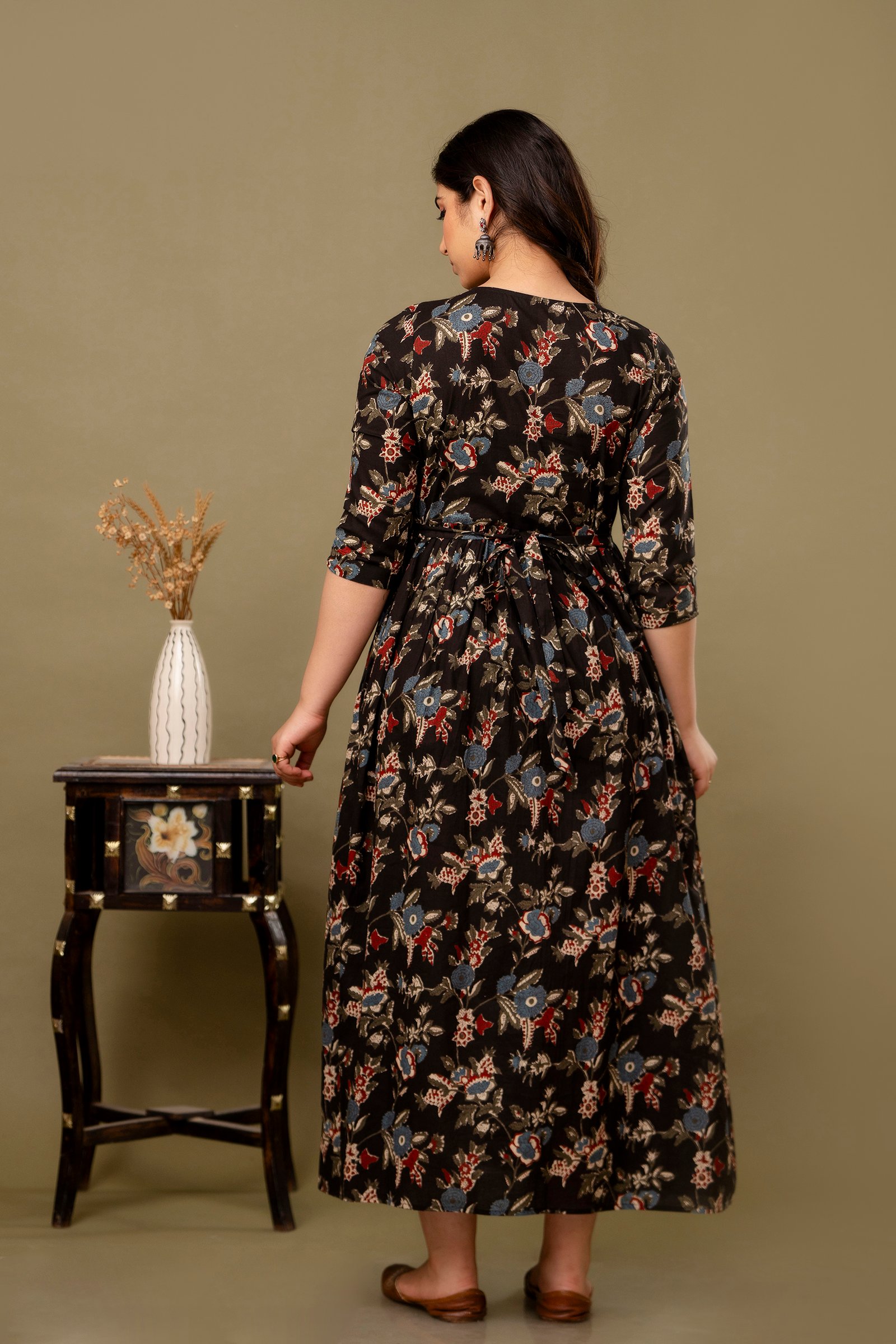 Black Print Feeding & Maternity Dress - Image 12