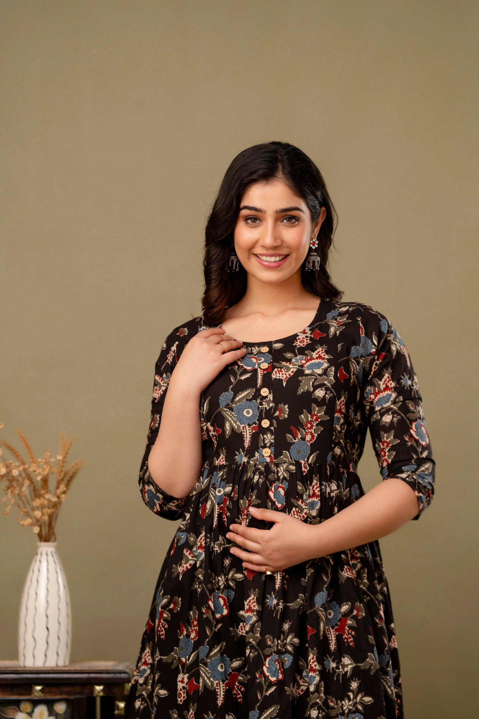 Black Print Feeding & Maternity Dress - Image 4