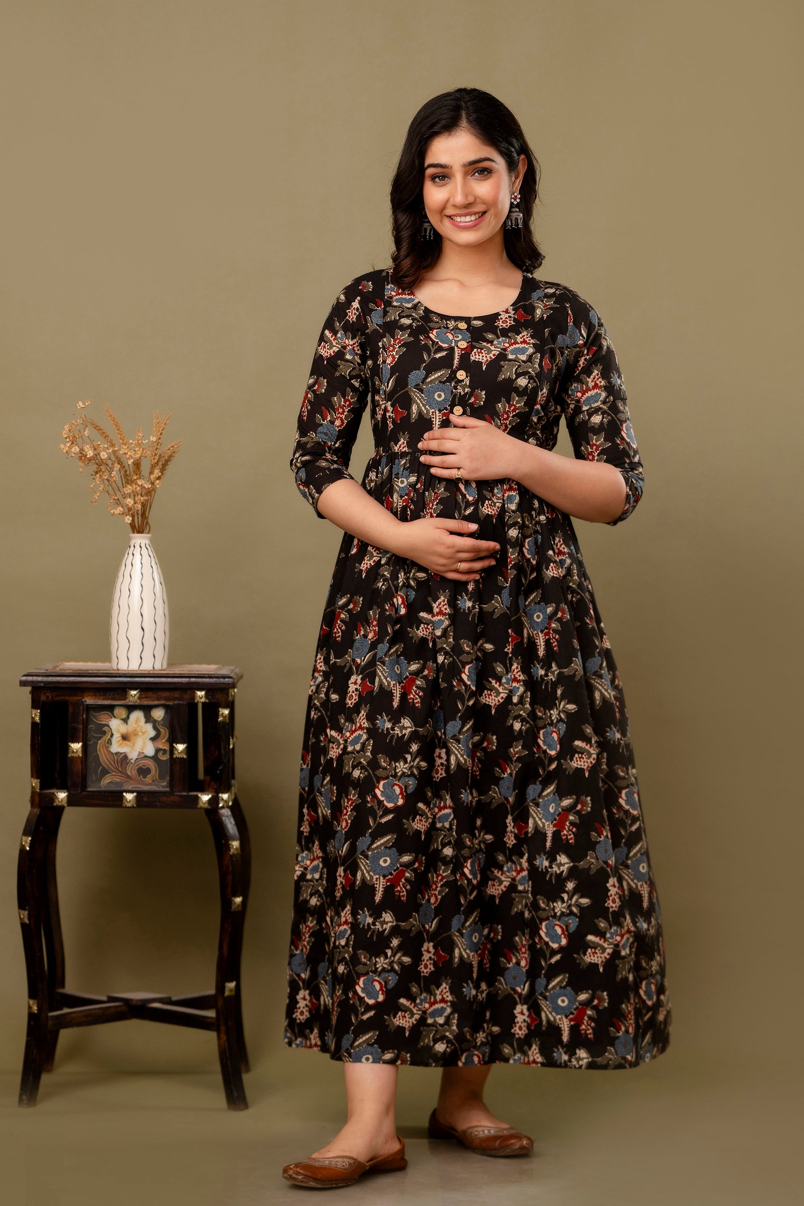 Black Print Feeding & Maternity Dress - Image 3